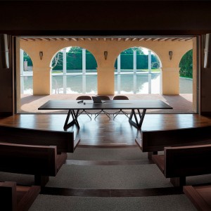 Mesa moderna Quadror 03 de Horm. Mesas fijas y auxiliares de diseño italiano.