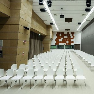 Silla polipropileno Maui de Kartell. Diseño interior para contract.