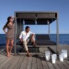 Cama Daybed Elevada para exterior de Gandía Blasco. Camas de diseño con parasol.