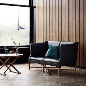 Mesa auxiliar ML10097 Egyptian Table de Carl Hansen and Son con diseño moderno y elegante.