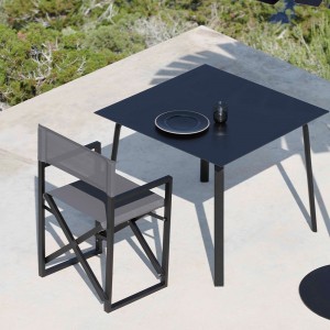 Silla Clack! de Gandia Blasco. Silla pleagble de diseño para exterior.