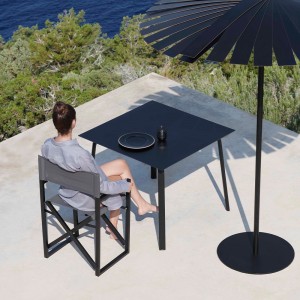 Silla Clack! de Gandia Blasco. Silla pleagble de diseño para exterior.