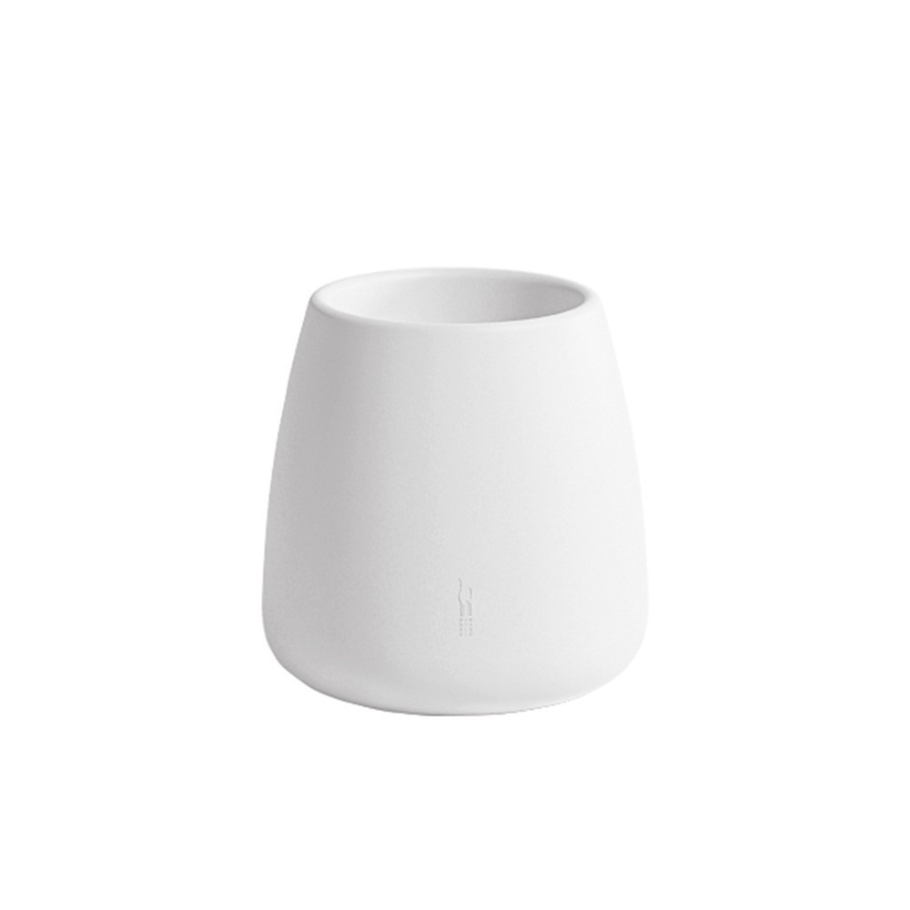 Macetero Sahara de Gandía Blasco. Macetero de diseño para jardín o terraza.