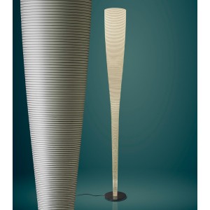 Lámpara pie Mite Aniversario de Foscarini. Lámparas de pie innovadoras de diseño.