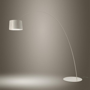 Lámpara pie Twiggy Elle de Foscarini. Lámparas de diseño contemporáneo.