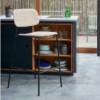 Taburete Soft Edge 90 de madera espacios interiores. Diseño de Hay.
