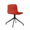 Silla AAC 10 de acero y polipropileno de Hay ideal para espacios modernos.