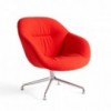 Butaca AAL 81 tapizado Soft de hay. Diseño sencillo y escultural para oficinas y escritorios.