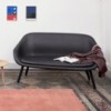 Sofa AAL de Hay. Diseño tapizado y de madera maciza.