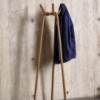 Perchero Knit de Hay. Muebles de diseño. Excelende artefacto para tu hogar.