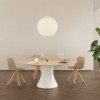 Silla Maarten base giratoria madera Viccarbe, ideal para interiores.  