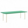Mesa Two-colour de diseño moderna y elegante de Hay para instalaciones.