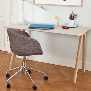 Escritorio Copenhague CPH90 de Hay moderno ideal para oficina.