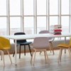 Mesa moderna T12 de HAY para comedor de Diseño nórdico elegante y comodo.
