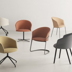 Sillón tapizado Copa cantilever de Viccarbe. Mobiliario de diseño moderno.