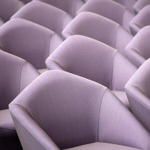 Butaca Penta de Viccarbe. Mobilario para espacios privados e interiores.