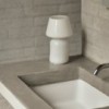 Lámpara portátil Apollo de Hay. Iluminación original ideal para el hogar.