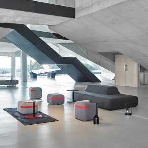 Banco Season de Viccarbe. Diseño de mobiliario ideal para espacios privados.