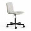 Silla Klip tapizada base giratoria con ruedas Viccarbe ideal para oficinas.