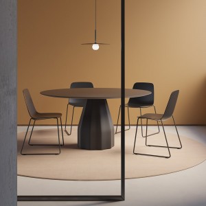 Mesa Burin redonda de Viccarbe. Mobilario de diseño para interiores.