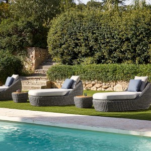 Mesa auxiliar tejida Heritage de Point. Muebles de exterior jardín terraza.