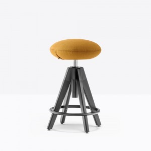 Taburete Arki ARKW8 de Pedrali. Taburetes de diseño. Tabures contract.