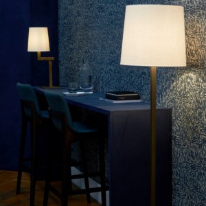 Lámpara pie Tonda Contardi con diseño moderno, elegante y llleno de lujo.