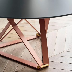 Mesa Delta Redonda 150 de Bontempi. Mesas fijas o extensibles modernas de diseño italiano.