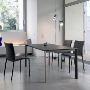 Mesa Dublino Melamina de Bontempi. Muebles modernos de diseño italiano.