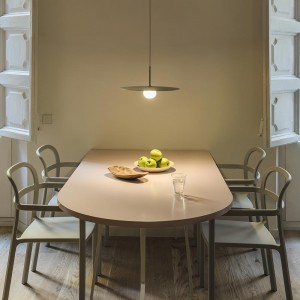 Lámpara Tempo de suspensión de Vibia. Diseño de Lievore Altherr Molina.