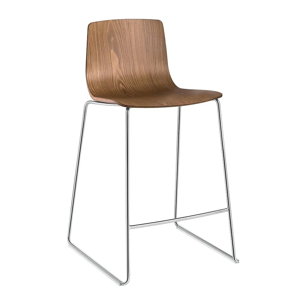 Taburete Aava Acero de Arper. Taburete de diseño moderno para contract.