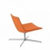 Butaca Catifa 60 Lounge tapizada giratoria Arper ideal para contract.