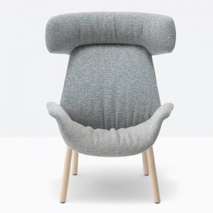 Butaca Ila 2025/2024 de Pedrali. Butacas de diseño. Butaca de hogar y contract.