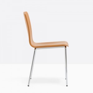 Silla Inga 5663/5669 de Pedrali. Sillas de diseño. Sillas tapizadas de comedor.