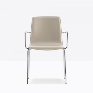 Sillón Inga 5664 de Pedrali. Sillones de diseño. Sillas tapizadas con brazos.