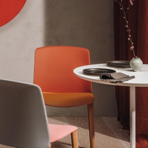 Silla Mixu polipropileno madera Arper. Sillas tapizadas de diseño.