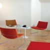 Butaca Catifa 60 Lounge tapizada patín Arper. Ideal para interiores.