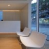 Butaca Catifa 60 Lounge tapizada patín Arper. Ideal para interiores.