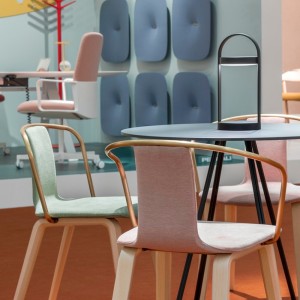 Silla Jamaica 2911 de Pedrali. Sillas de diseño. Sillas tapizadas modernas.
