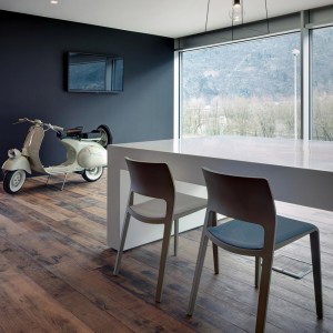 Silla Juno 02 polipropileno cojín Arper. Sillas para interiores modernas.