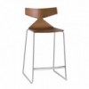 Taburete Saya Acero Arper. Mobiliario de diseño ideal para el hogar.
