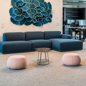 Puff Pix de Arper. Muebles modernos de diseño. Puff para salón tapizado.