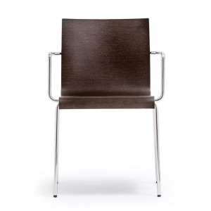 Sillón Kuadra XL 2414 de Pedrali. Sillas modernas contract. Sillas de diseño.