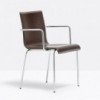Sillón Kuadra XL 2464 de Pedrali. Sillas de diseño. Sillas tapizadas den cuero.