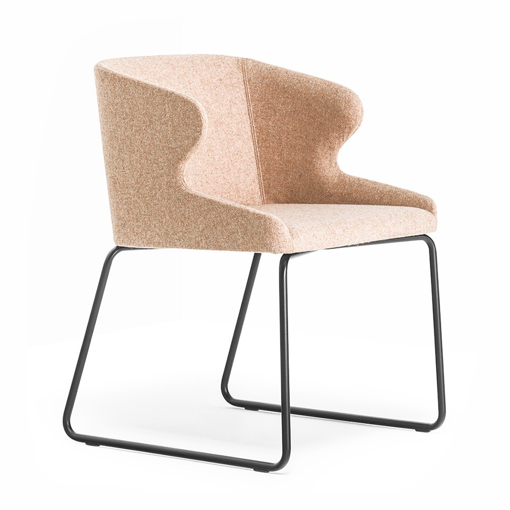 Sillón Leila 682 de Pedrali. Sillones de diseño moderno. Sillones tapizados.