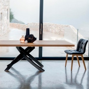 Silla Kuga Madera de Bontempi. Sillas de madera de diseño contemporáneos.