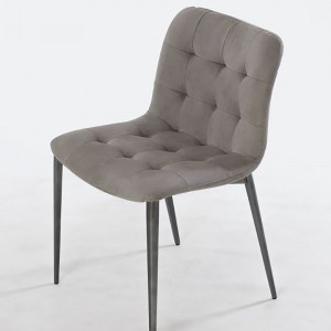 Silla Kuga Acero de Bontempi. Sillas de comedor o salón de diseño italiano.