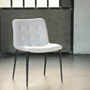 Silla Kuga Acero de Bontempi. Sillas de comedor o salón de diseño italiano.