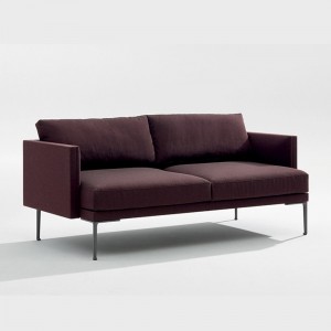 Sofá Steeve tapizado Arper. Diseño moderno para ambientes contract.
