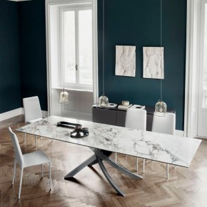 Silla Malik de Bontempi. Sillas y butacas de comedor de diseño contemporáneo.